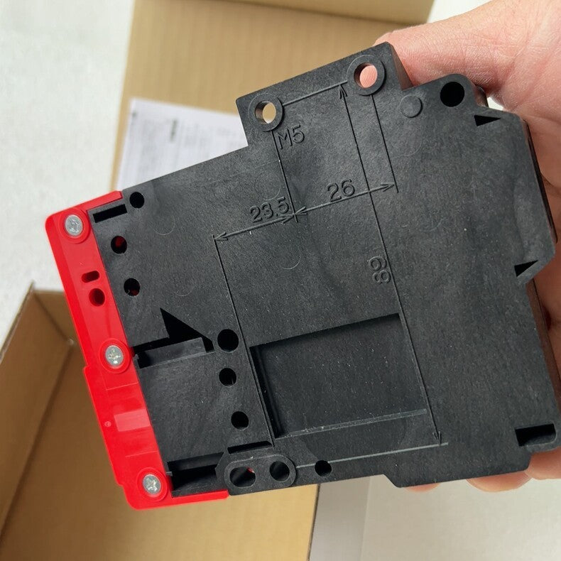 1PC New IDEC HS1L-DQ4 Electromagnetic Lock Safety Switch 24VDC 3000N