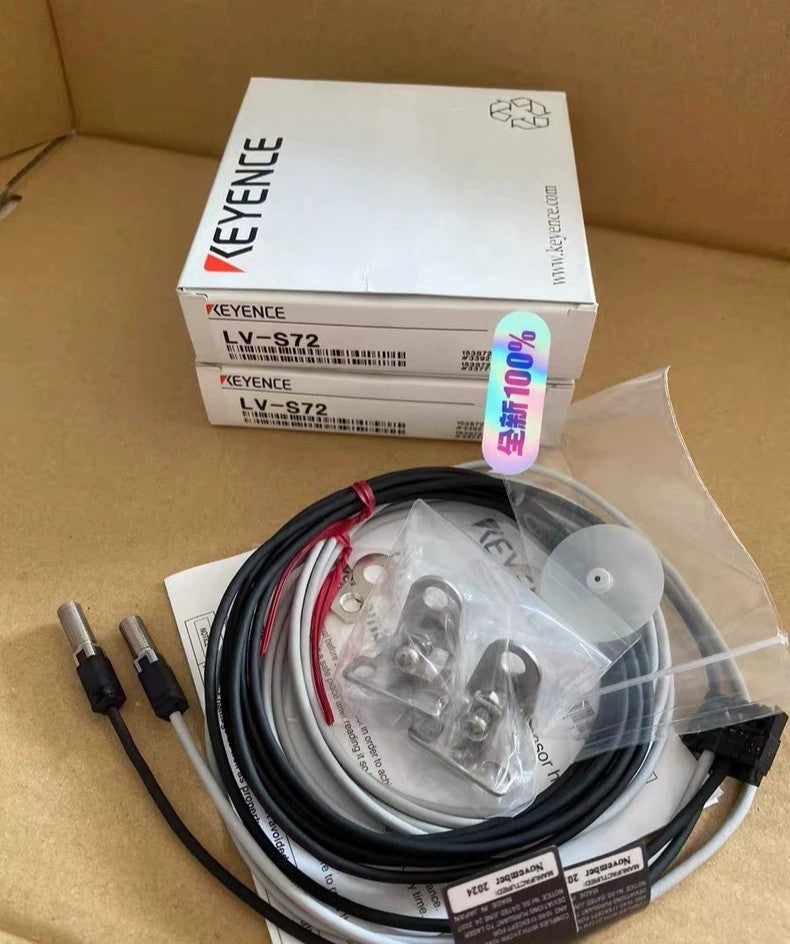 1PC New KEYENCE LV-S72 (LV-S72T+LV-S72R) Laser Sensor 500mm
