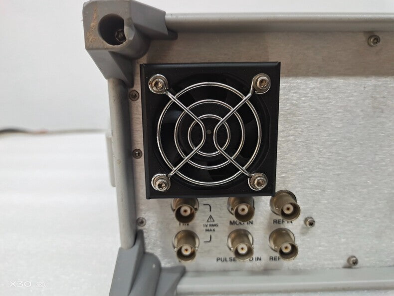 Keysight Agilent N9310A 9kHz-3GHz RF Signal Generator