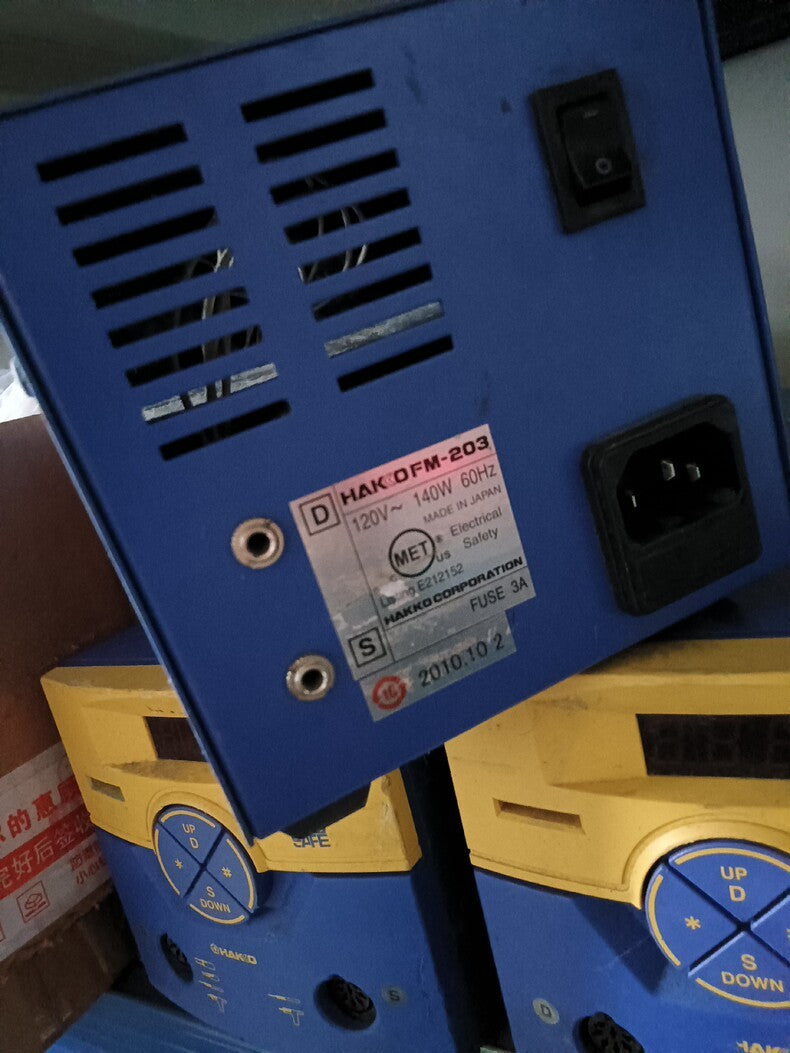 Used HAKKO FM-203 Soldering Station Head Unit