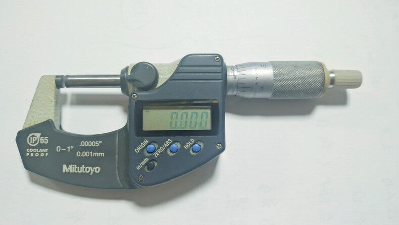 New Mitutoyo 543-490B High Precision Digital Dial Indicator