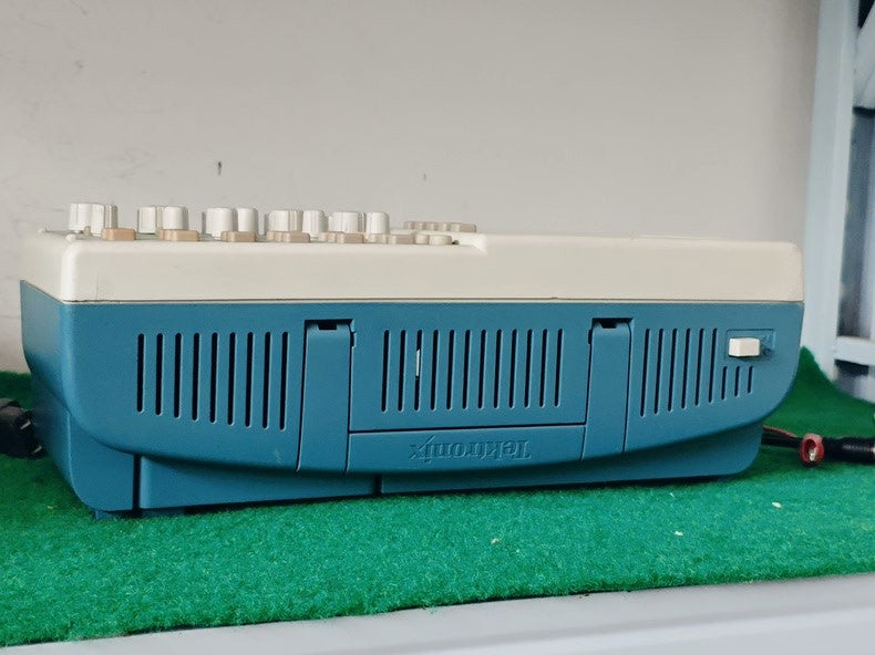 Used Tektronix TDS2014 100MHz 4CH Oscilloscope