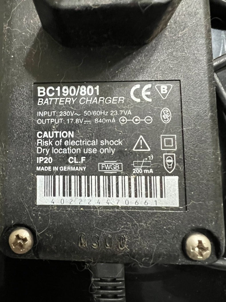 Used Fluke BC190/801 Charger for ScopeMeter