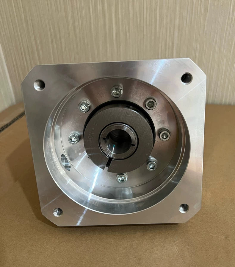 Used SHIMPO VRB-090C-10-K3-28HA22 Gear Motor