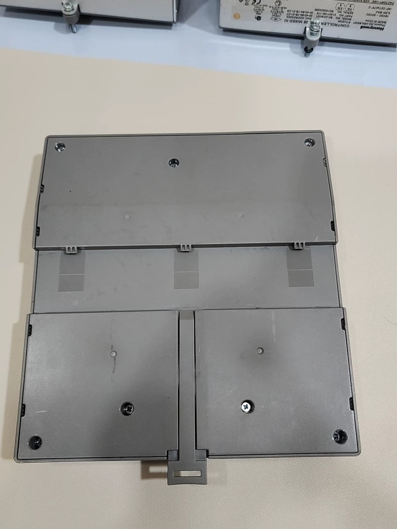 Used Honeywell SC-UCNN11 DCS Communication Module