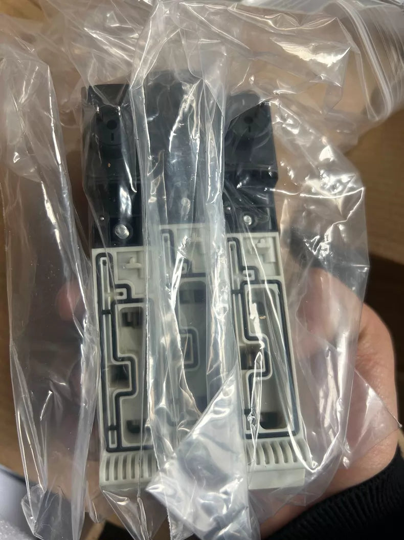 Used Festo VUVB-S-M42-AZD-QX-1T1L Solenoid Valve