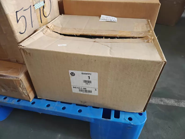 Used 845-CA-C-100 Industrial Connector