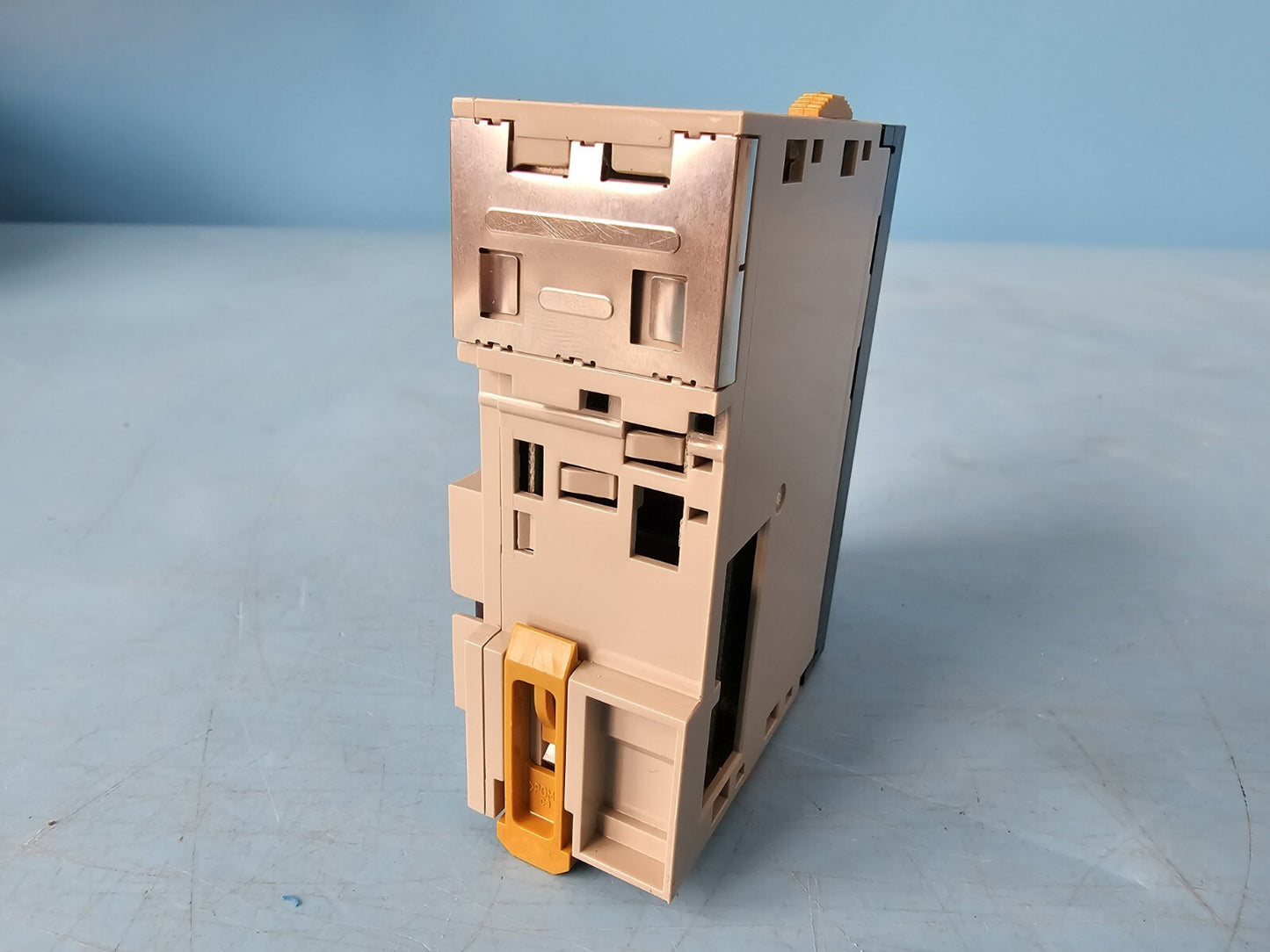 Omron CJ1W-AD081-V1 A/D Converter Unit