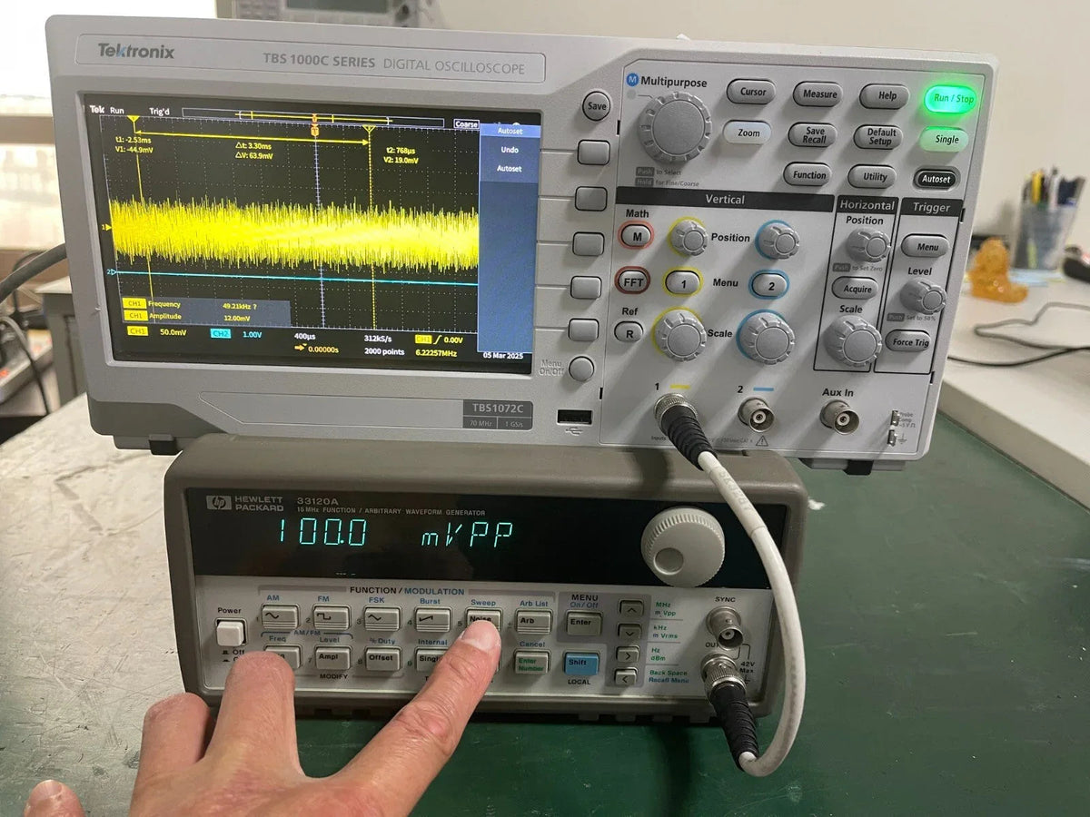 Agilent 33120A 15MHz Function Generator