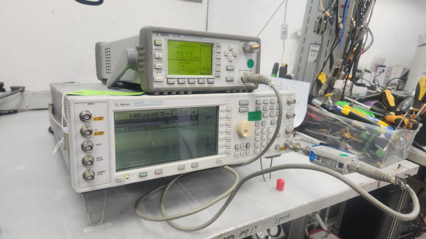 Agilent E4438C Vector Signal Generator 250kHz-6GHz