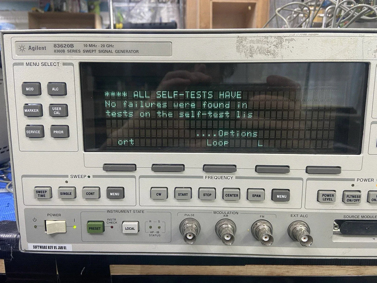 HP Agilent 83620B RF Signal Generator Sweeper