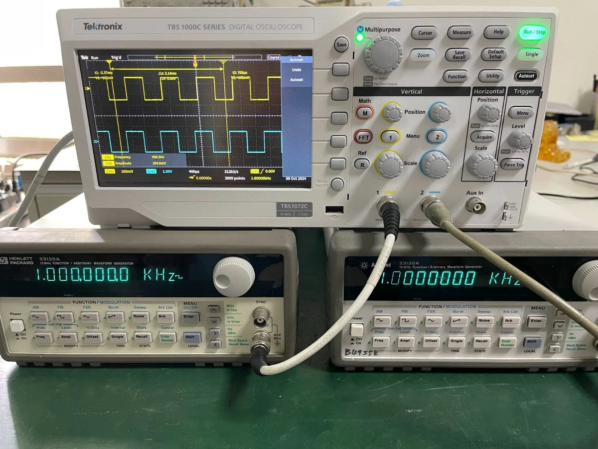 HP Agilent 33120A 15MHz Function Arbitrary Waveform Gen
