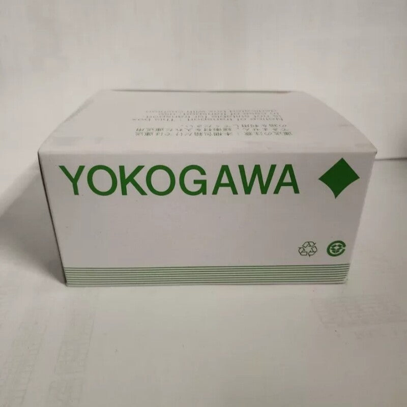 New YOKOGAWA UT32A-000-11-00 Digital Temperature