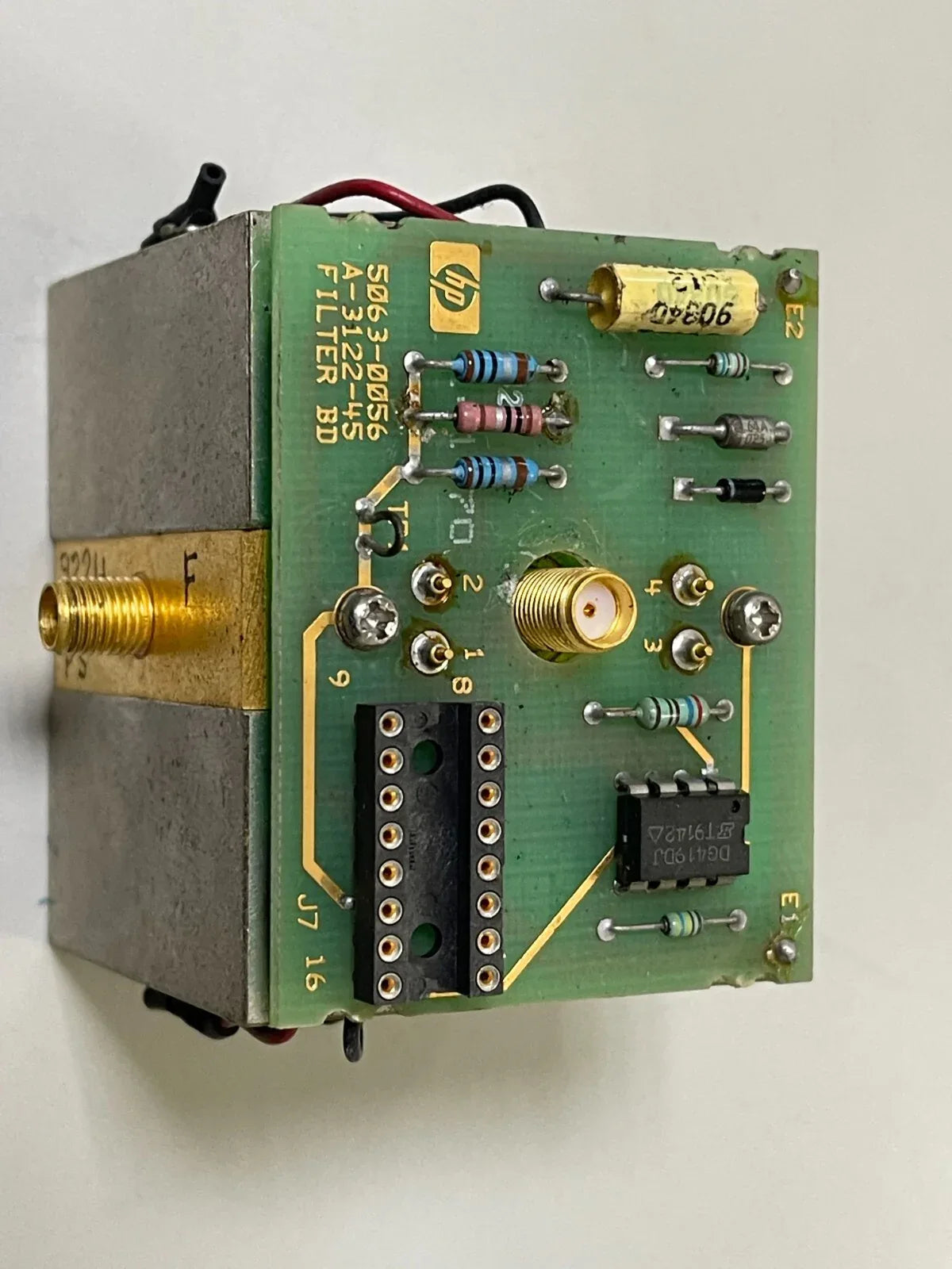 HP Agilent 5086-7616 Amplifier 0.01-26.5GHz
