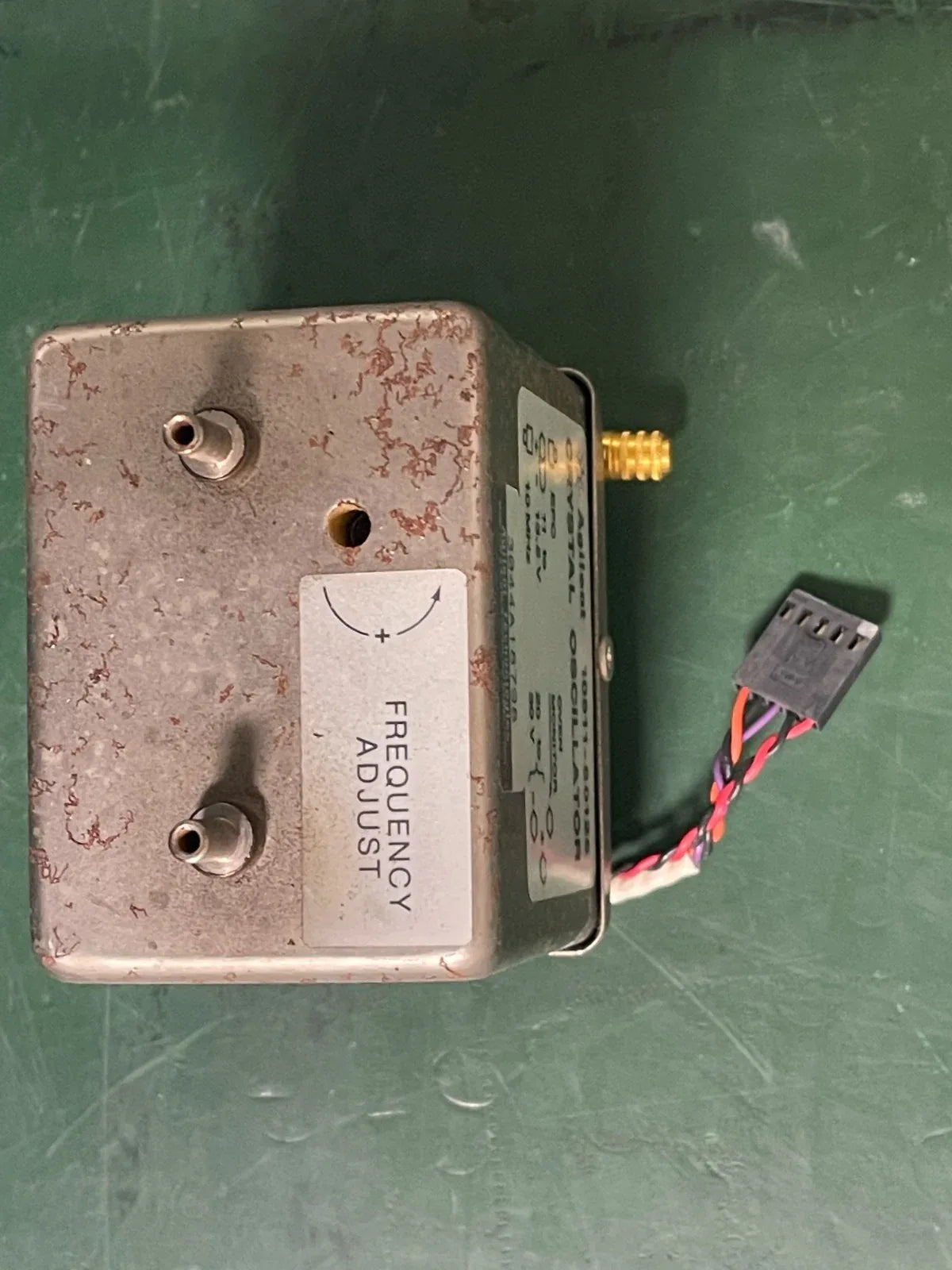 HP Agilent 10811-60126 10MHz Reference Oscillator