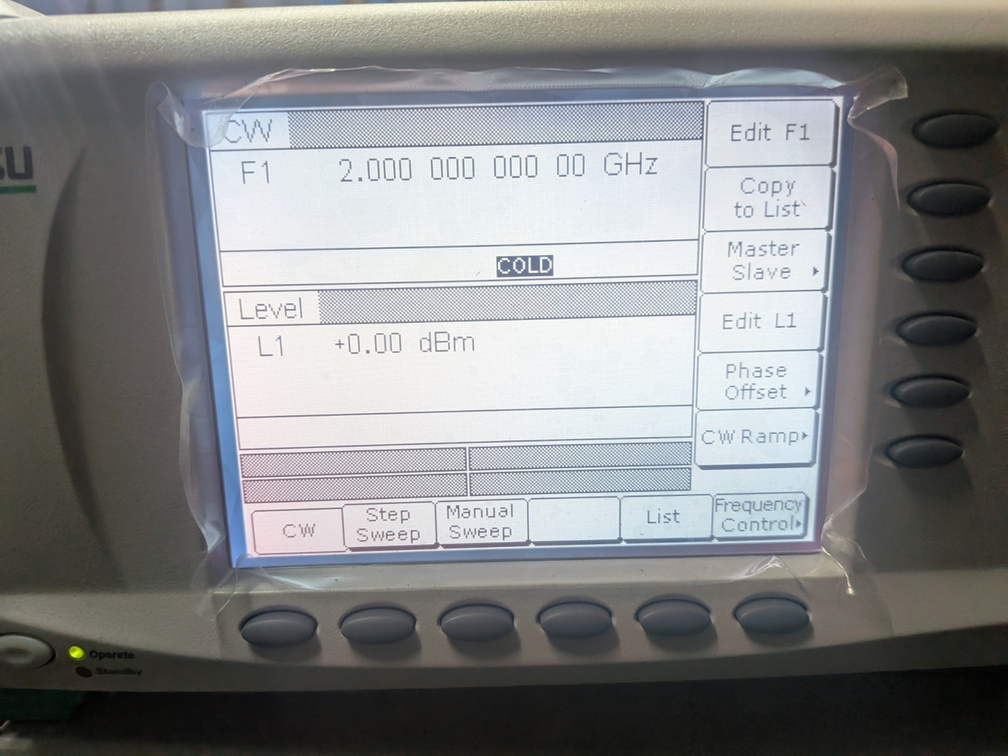 Anritsu MG3694C Signal Generator 2-40GHz High Power Low Phase Noise
