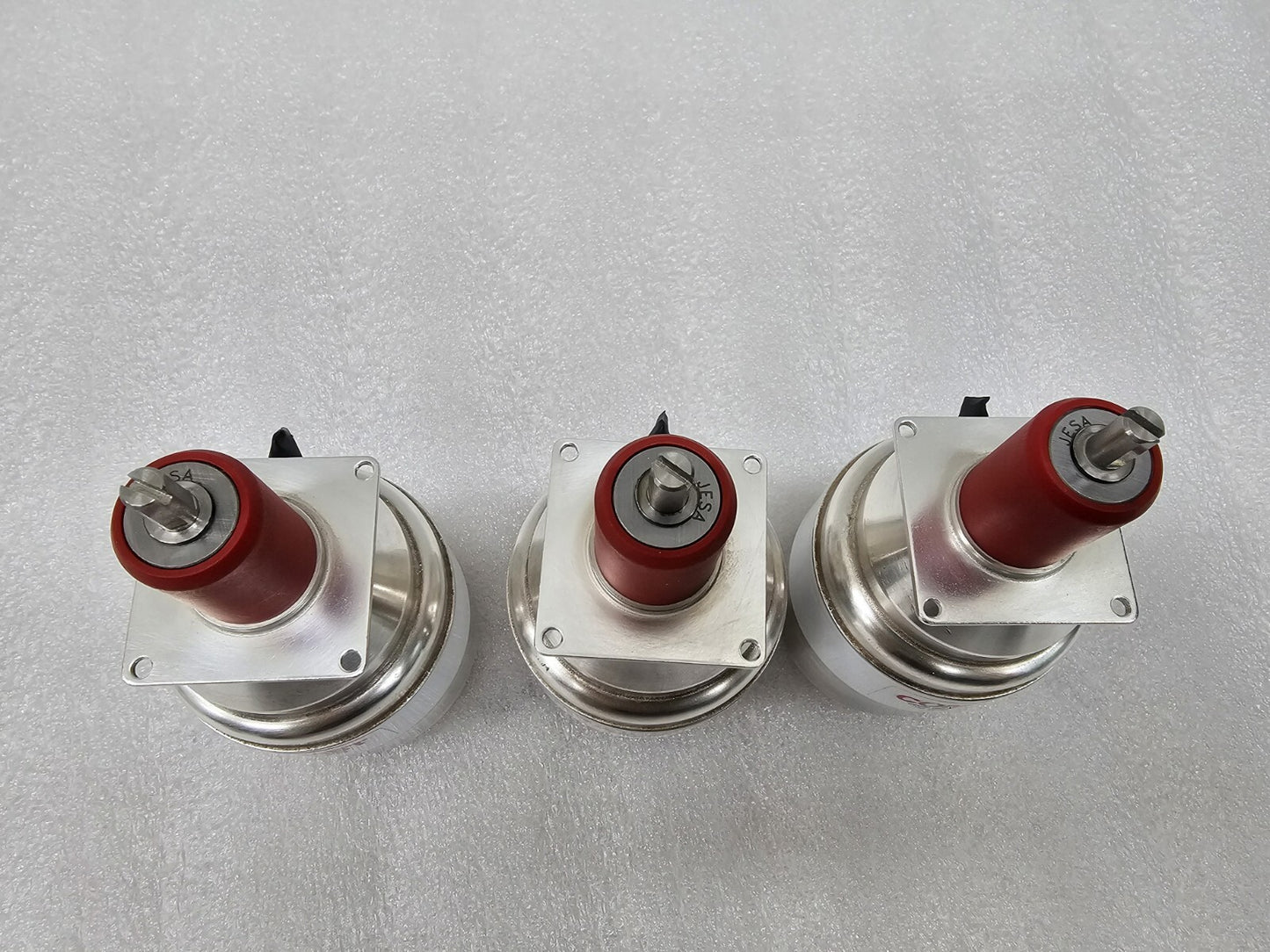 COMET CVUN-1500BC/7-BEAA 150-1500pF Vacuum Capacitor