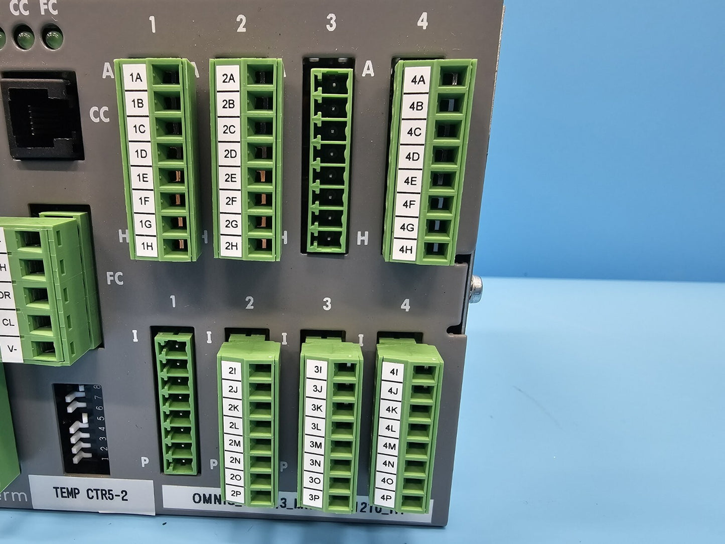 Eurotherm Mini8/8LP MultiLoop Controller DeviceNet