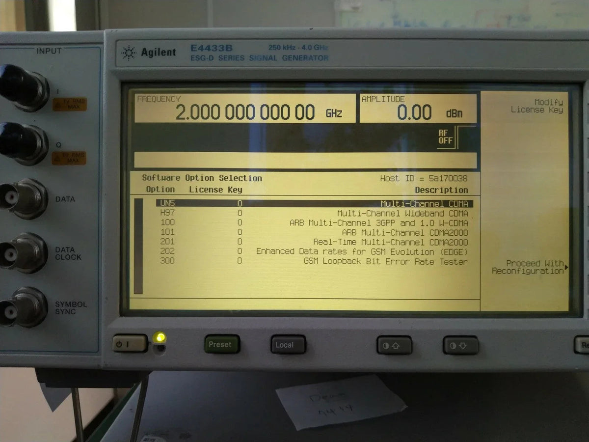 Agilent E4433B 250kHz-4GHz Signal Generator