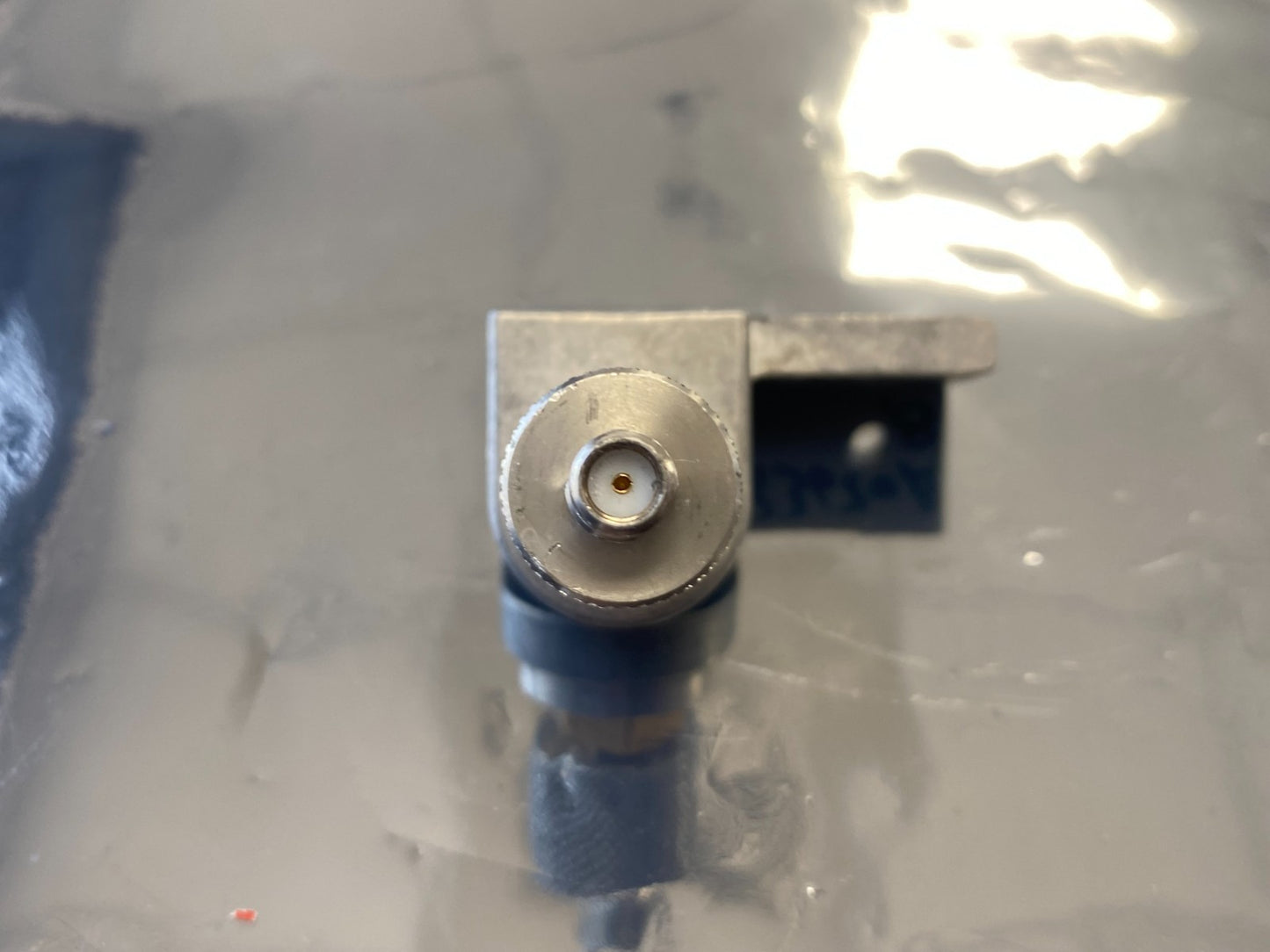 Agilent RF Connector 83620A 83620B Bracket