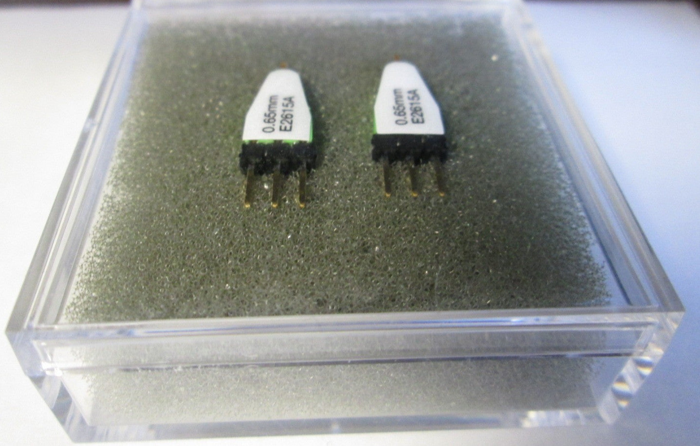 HP E2615A IC Probe TQFP PQFP 0.65mm Wedge Adapter New