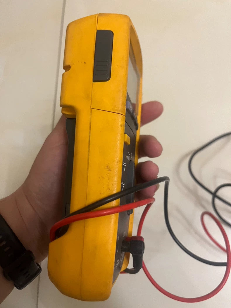Used Fluke 233 Wireless Multimeter 3.5-Digit Precision