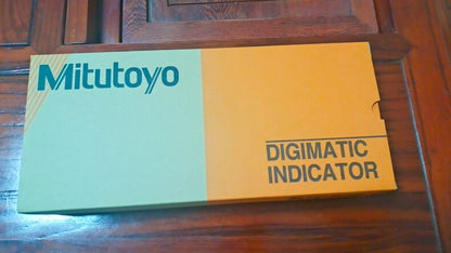 New Mitutoyo 543-490B High Precision Digital Dial Indicator