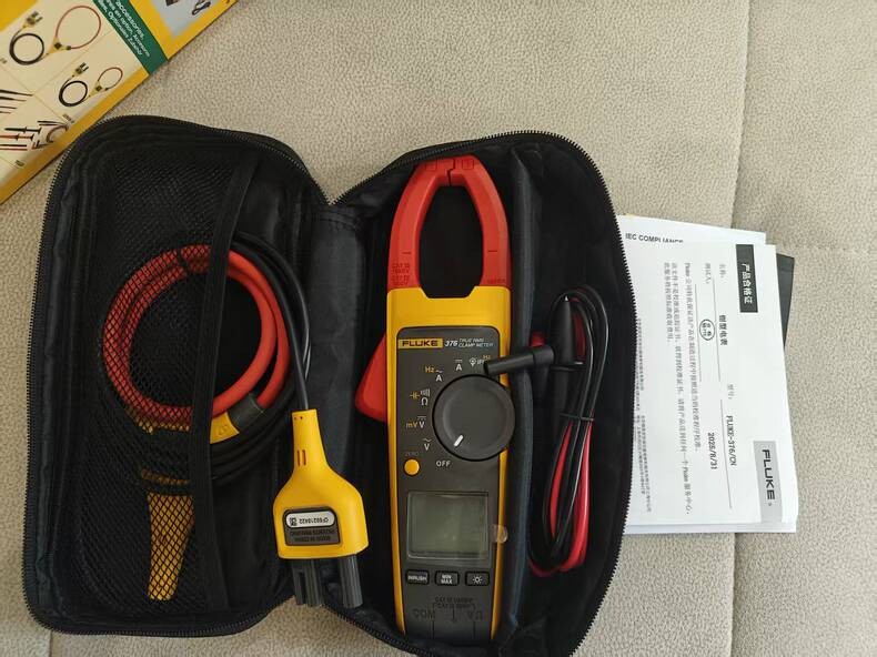 New Fluke 376 True RMS AC/DC Clamp Meter 600A