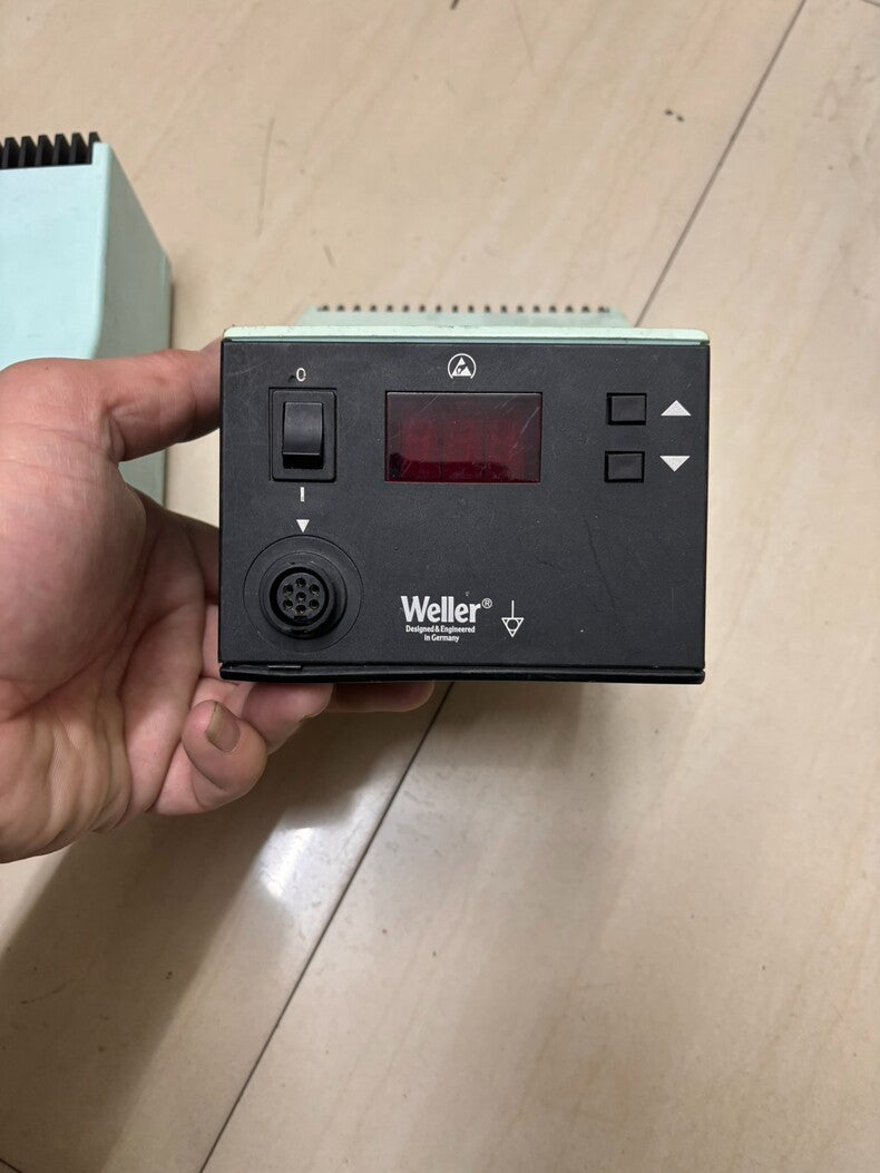 Used WELLER WSD81i 95W Digital Soldering Station 230V