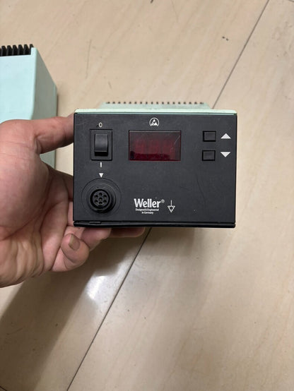 Used WELLER WSD81i 95W Digital Soldering Station 230V
