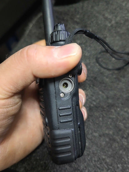 1PC Used Yaesu VX-7R Walkie Talkie with Battery Antenna & Charging Cable
