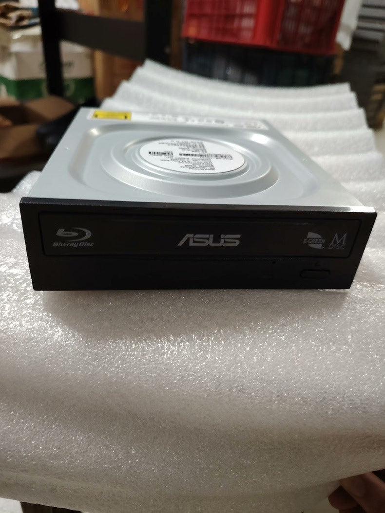 New Asus BW-16D1HT 4K UHD Blu-ray SATA Internal Drive