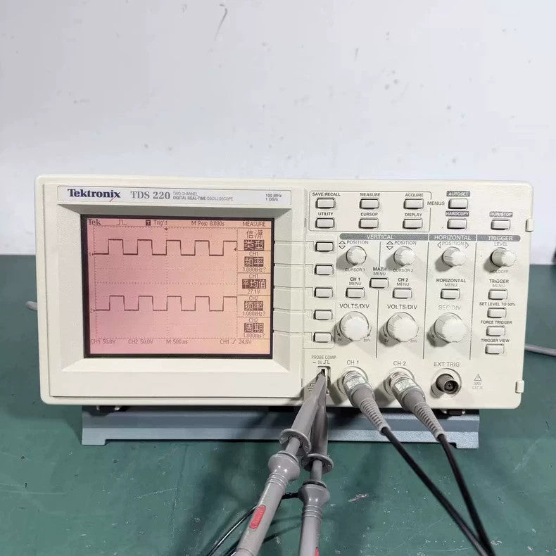 Tektronix TDS220 100MHz Digital Oscilloscope