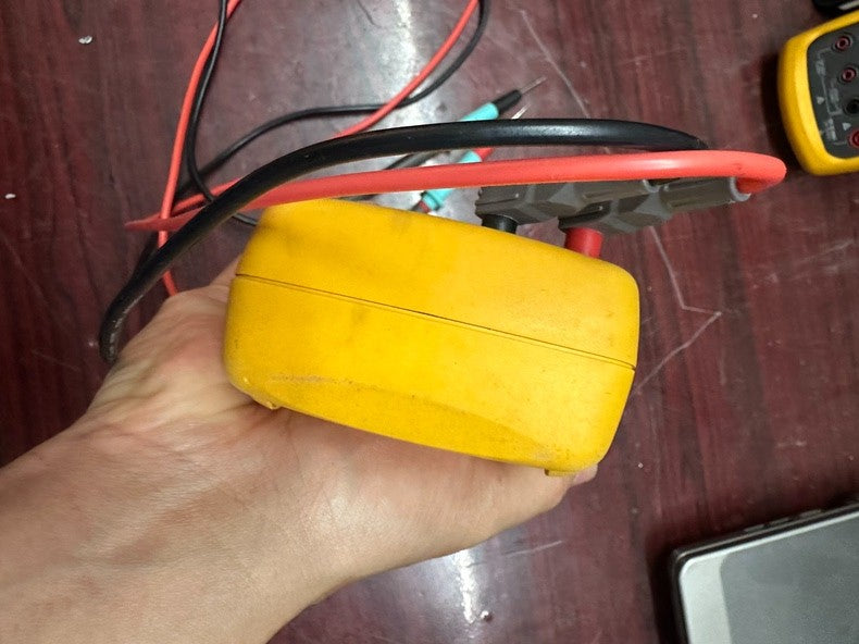 Used Fluke 187 TRMS Logging Multimeter