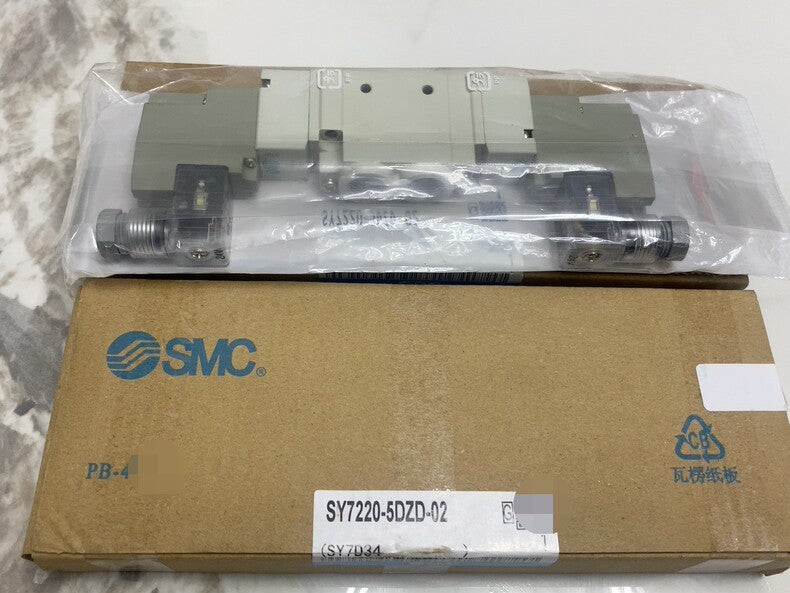 New SMC SY7220-5DZD-02 Pneumatic Solenoid Valve