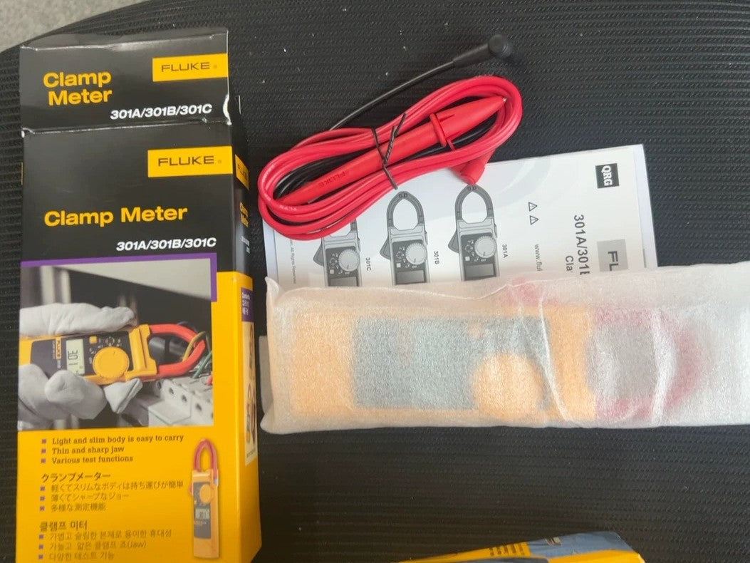 Fluke 301C Digital AC Clamp Meter 600A/600V