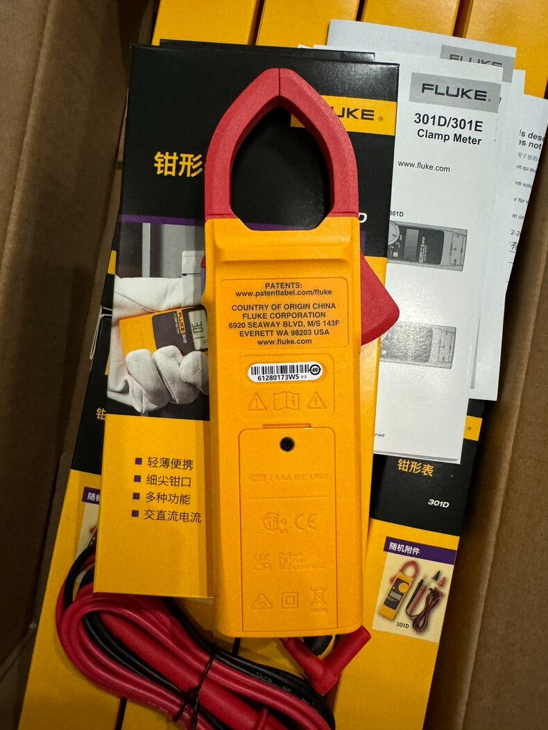 Fluke 301D AC/DC Clamp Meter 600A/600V
