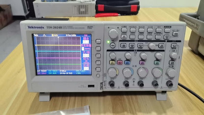 Used Tektronix TDS2024B 200MHz 4-Ch Oscilloscope
