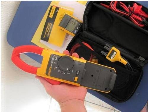 New Fluke 376 FC True RMS AC/DC Clamp Meter Bluetooth