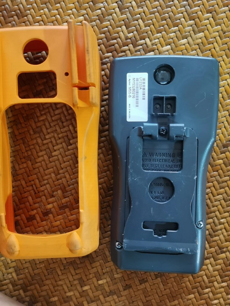 Used Keysight Agilent U1232A 3.5-Digit Multimeter