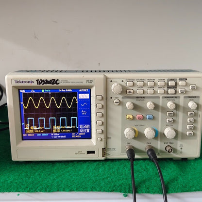 Used Tektronix TDS2022C 200MHz 2CH Digital Oscilloscope