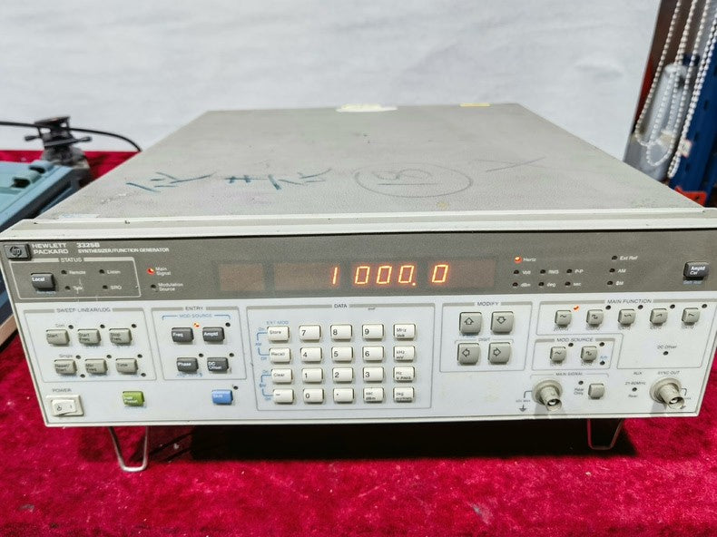 Used HP Agilent 3325B Synthesizer Function Signal Generator