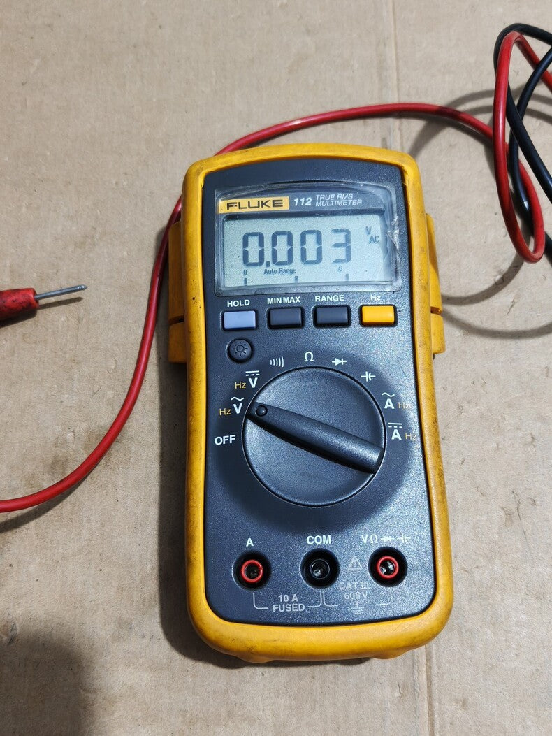 Used Fluke 112 True RMS Handheld Digital Multimeter