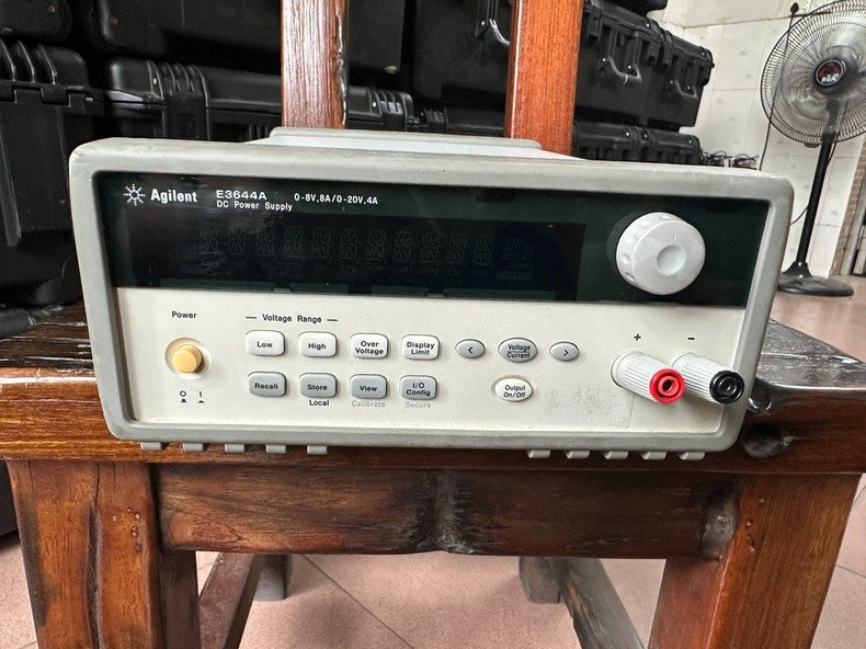 Used Keysight E3644A 80W DC Power Supply 8V/8A