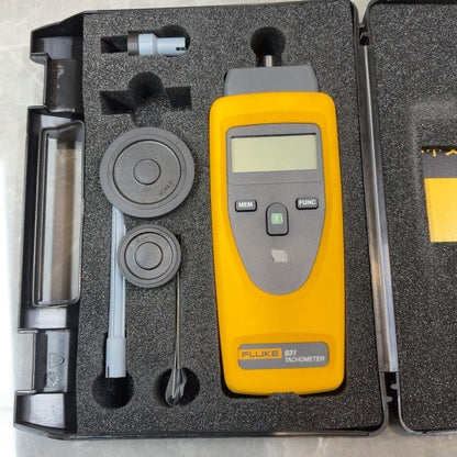Fluke 931 Dual Mode Tachometer Speed Meter