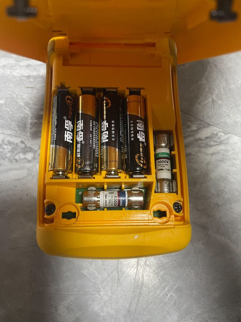 Used Fluke 189 True RMS Multimeter