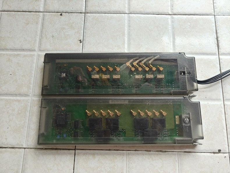 Used Agilent 34905A 2GHz Dual 4-Ch RF Multiplexer