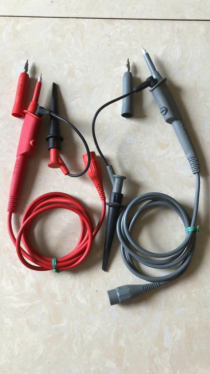 Used Fluke VP200 200MHz Oscilloscope Passive Probe Pair