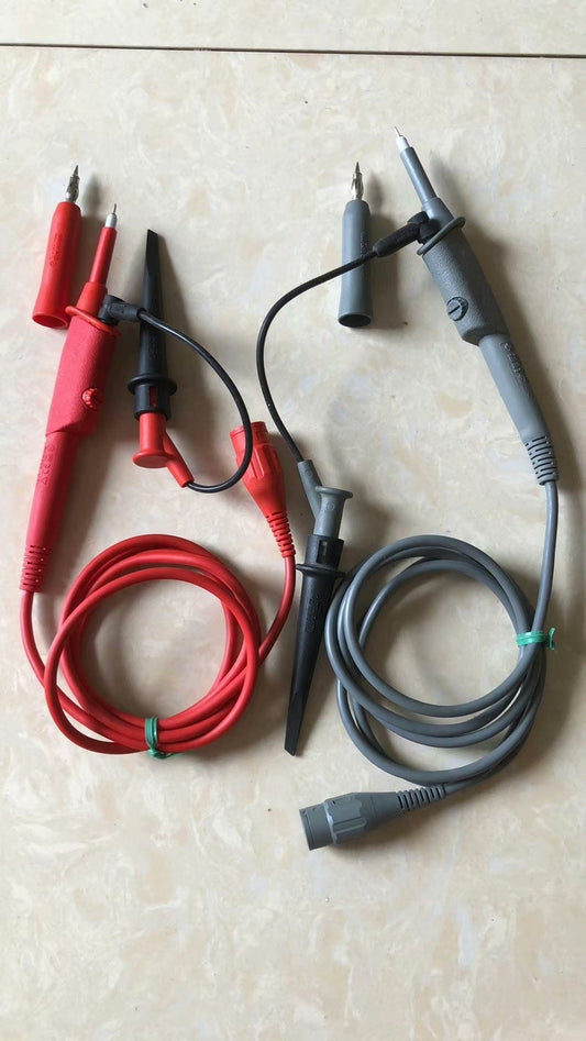 Used Fluke VP200 200MHz Oscilloscope Passive Probe Pair