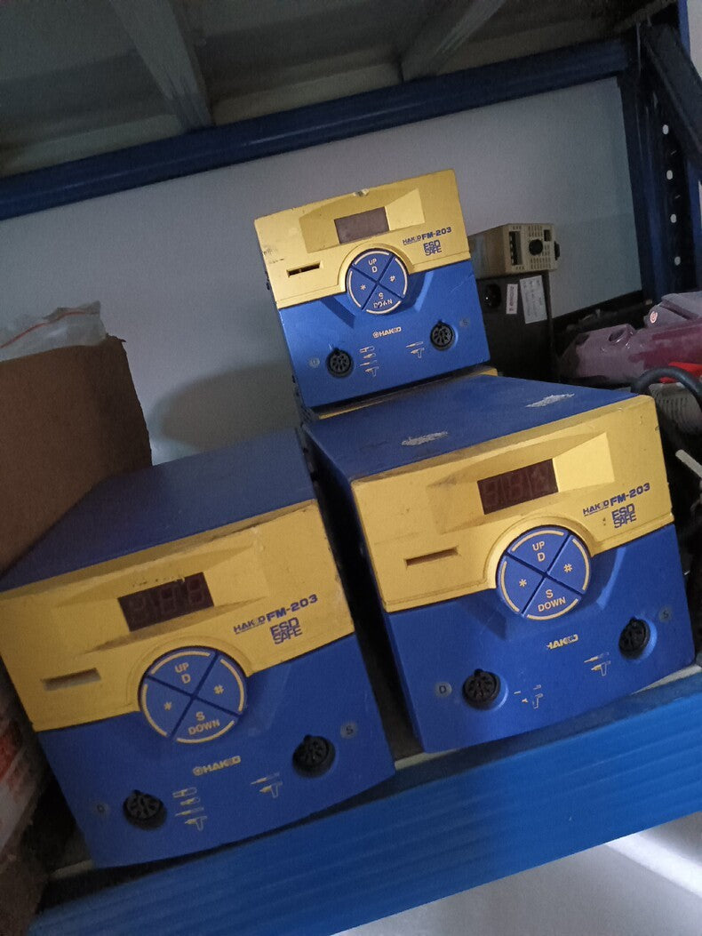 Used HAKKO FM-203 Soldering Station Head Unit